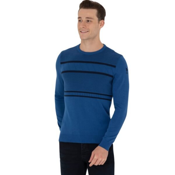 Men's Blue pullover