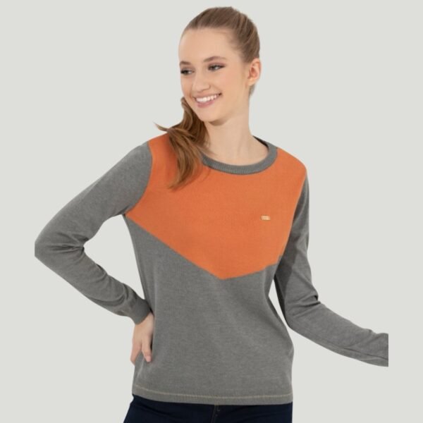 Woman’s Grey Pullover