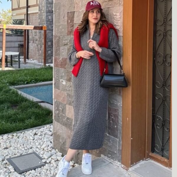 Woman’s Turkish Dress