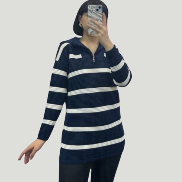 Woman’s Turkish pullover