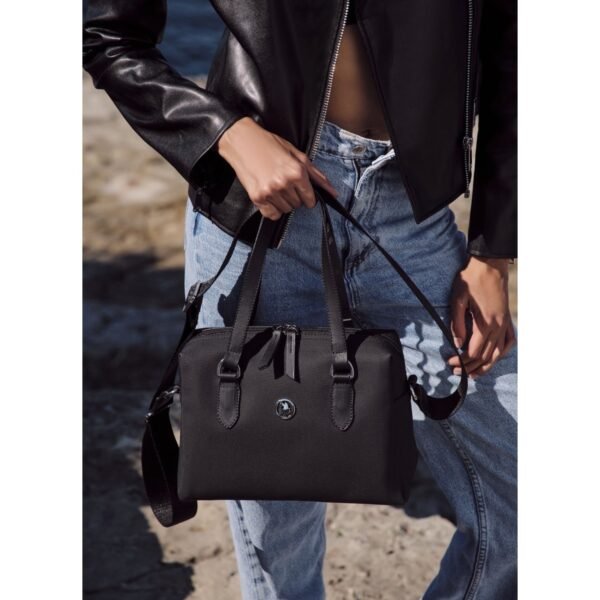 Woman’s Shoulder Bag