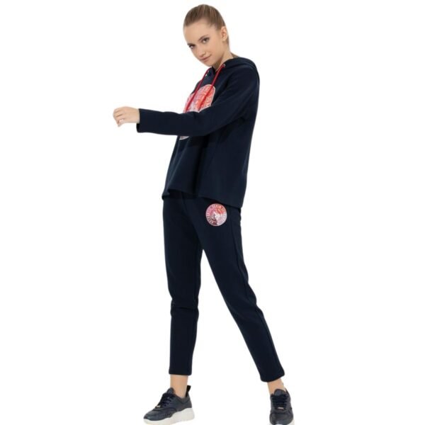 Woman’s Sweatshirt